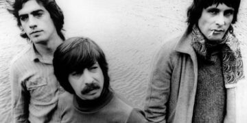 TRIANA PUBLICA UNA REEDICIÓN DEL MÍTICO ÁLBUM «EL PATIO»