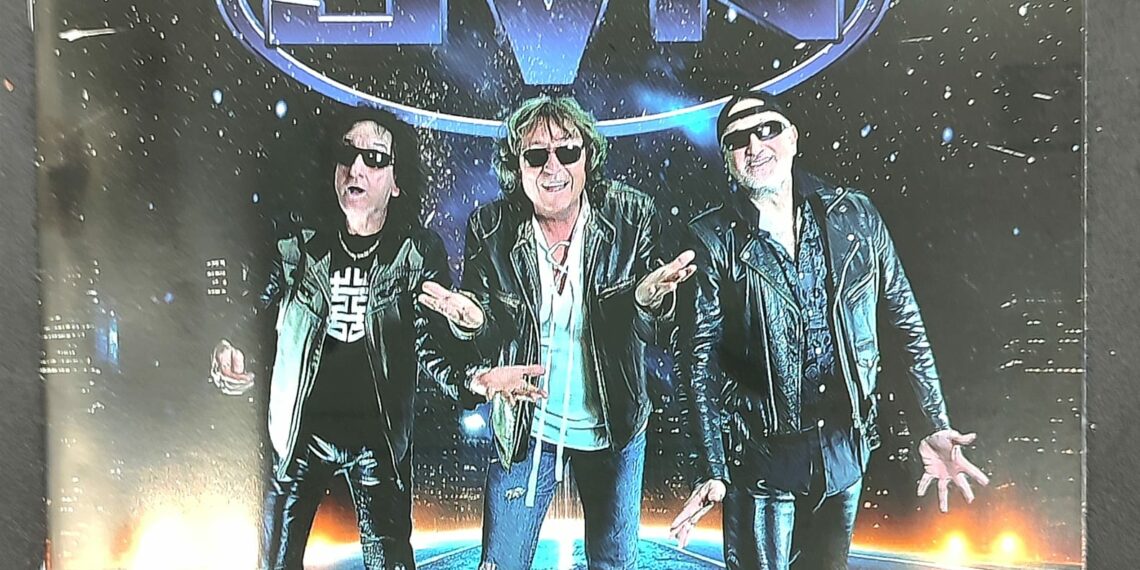 JVN. “ESTRELLAS FUGACES». AUTOPRODUCIDO