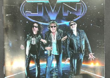 JVN. “ESTRELLAS FUGACES». AUTOPRODUCIDO