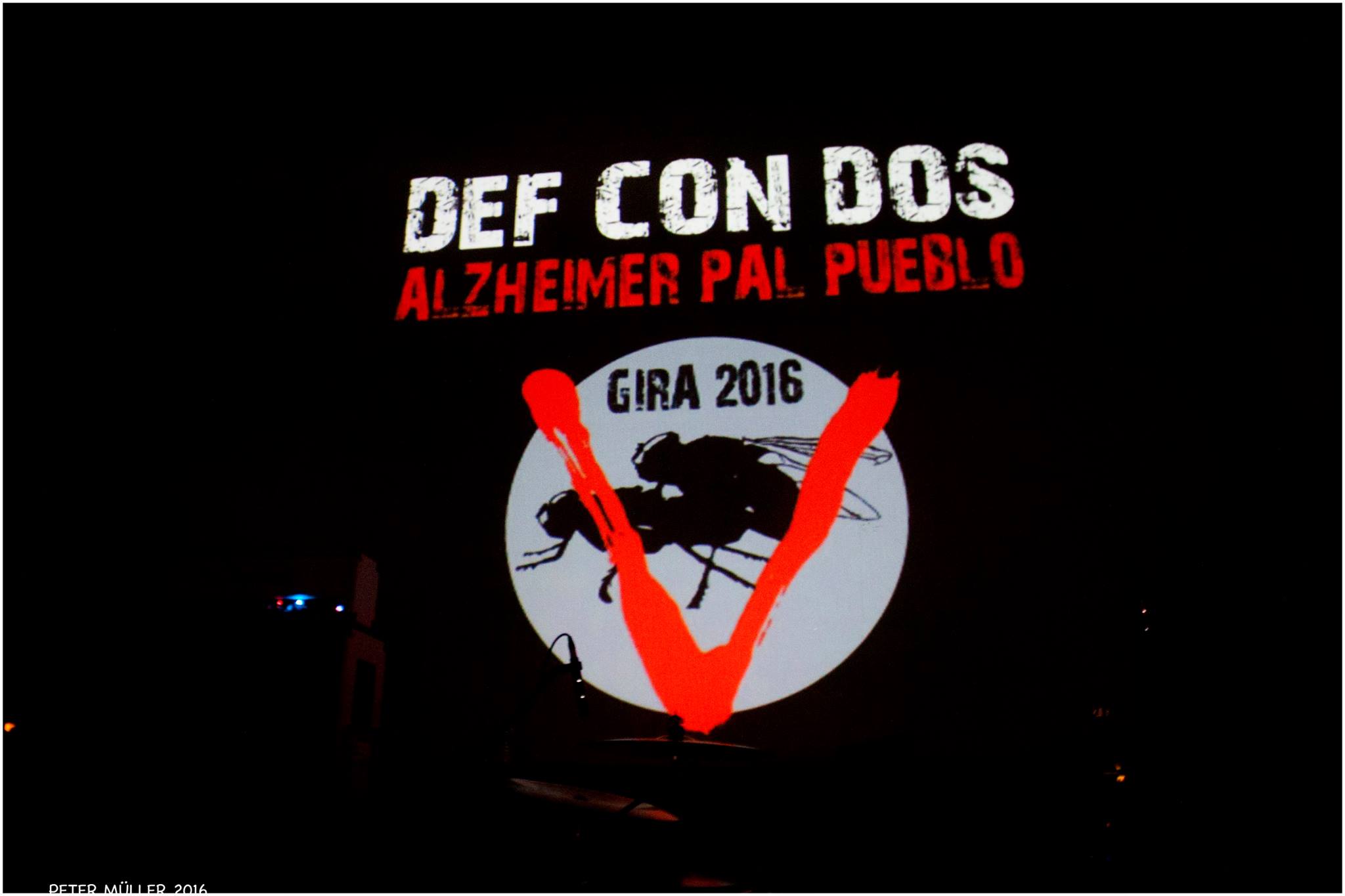 DEF CON DOS. SALA GREEN IRISH PUB. ALCALÁ DE HENARES. MADRID