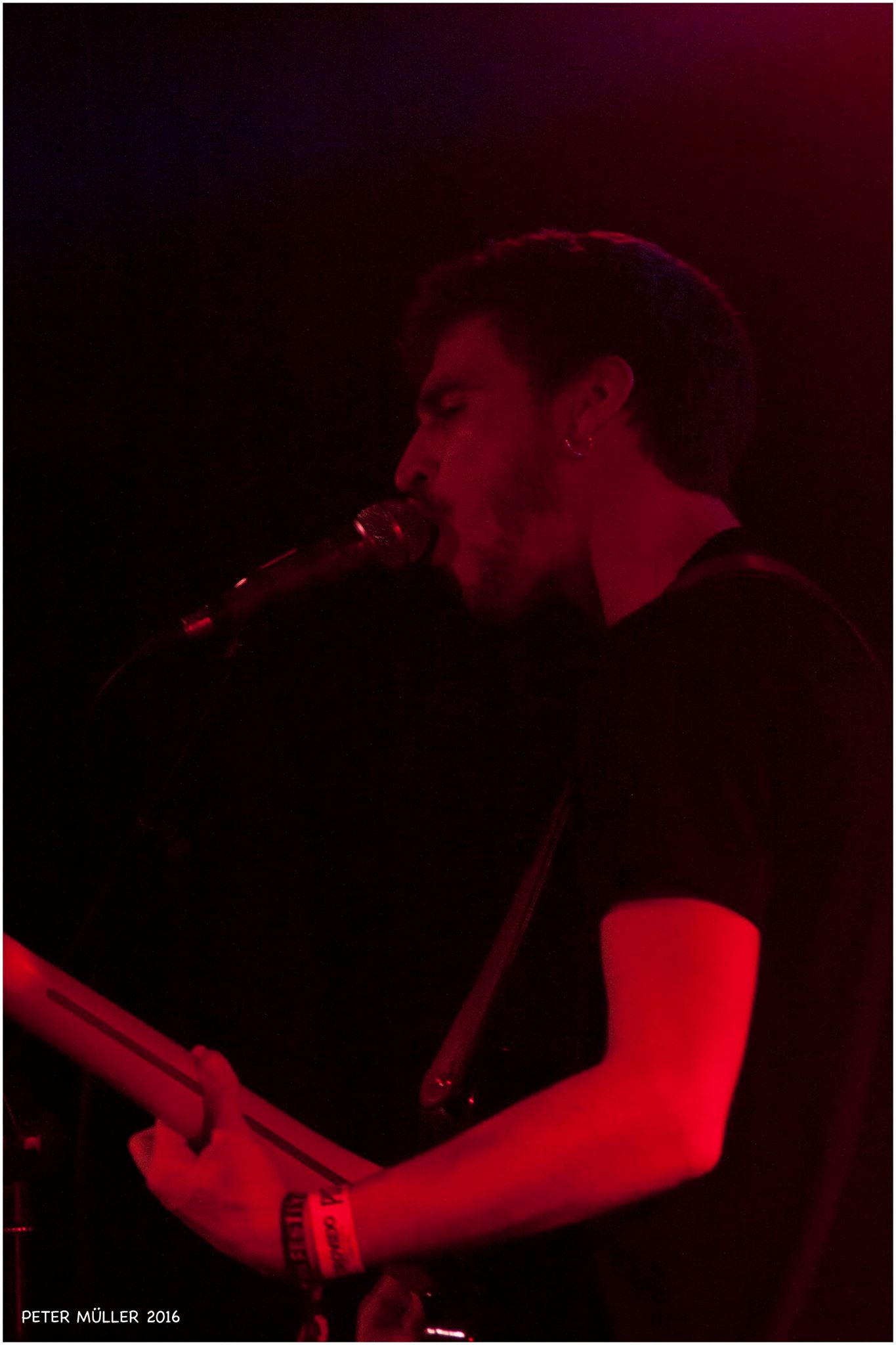 LA RAÍZ + AUXILI. SALA PENÉLOPE. MADRID