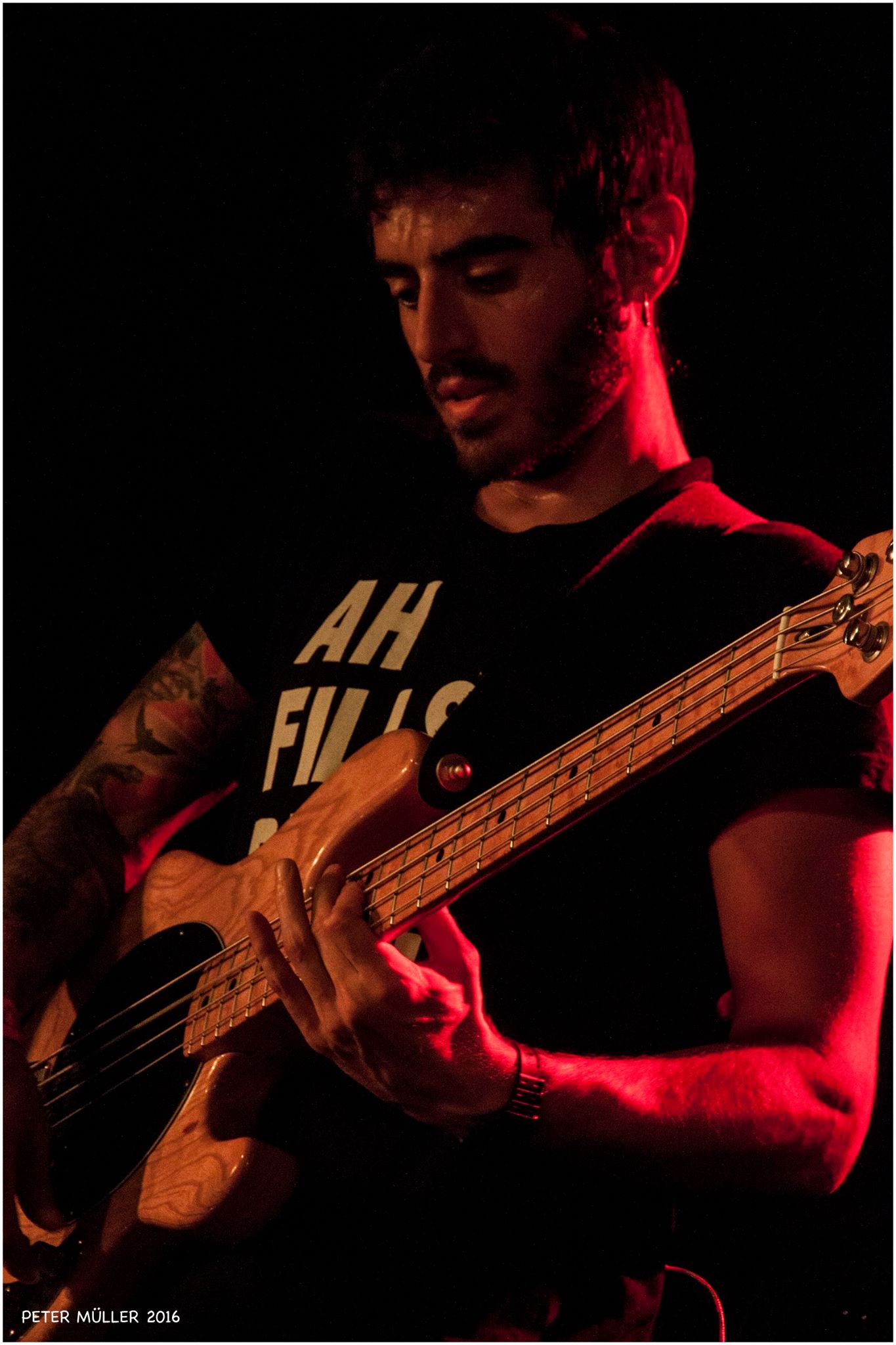 LA RAÍZ + AUXILI. SALA PENÉLOPE. MADRID