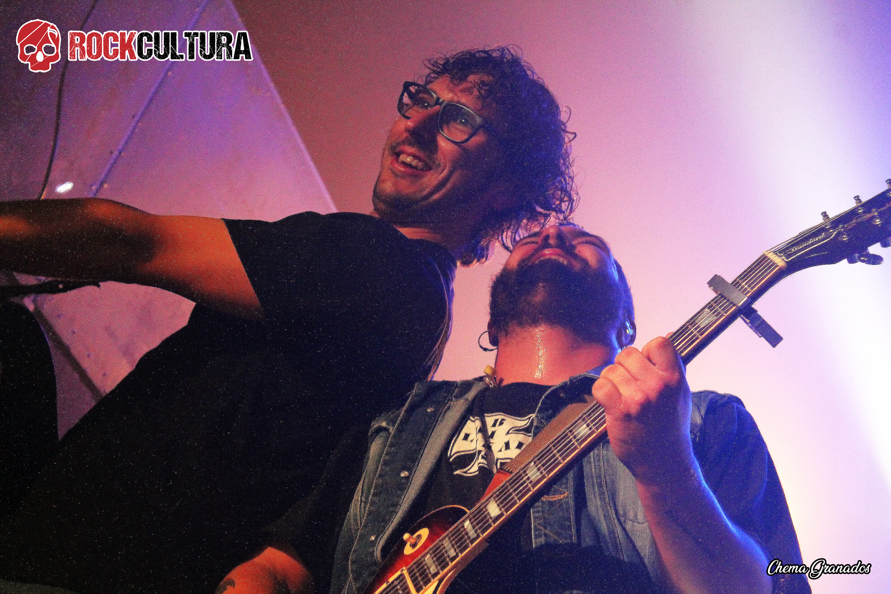 LA DESBANDADA + DISTRITO ROJO. SALA CARACOL. MADRID