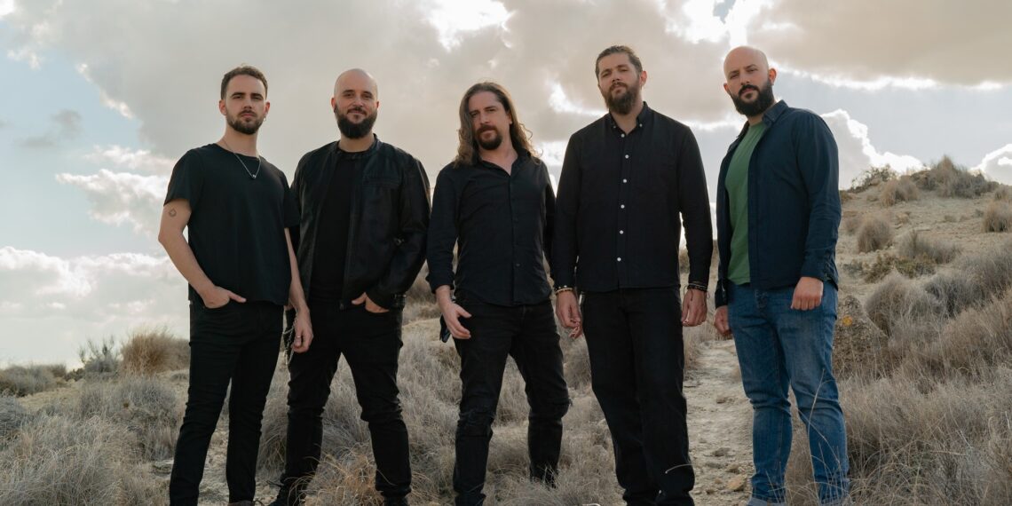 REY LOBO ESTRENA SU NUEVO SINGLE «ESPIRAL»