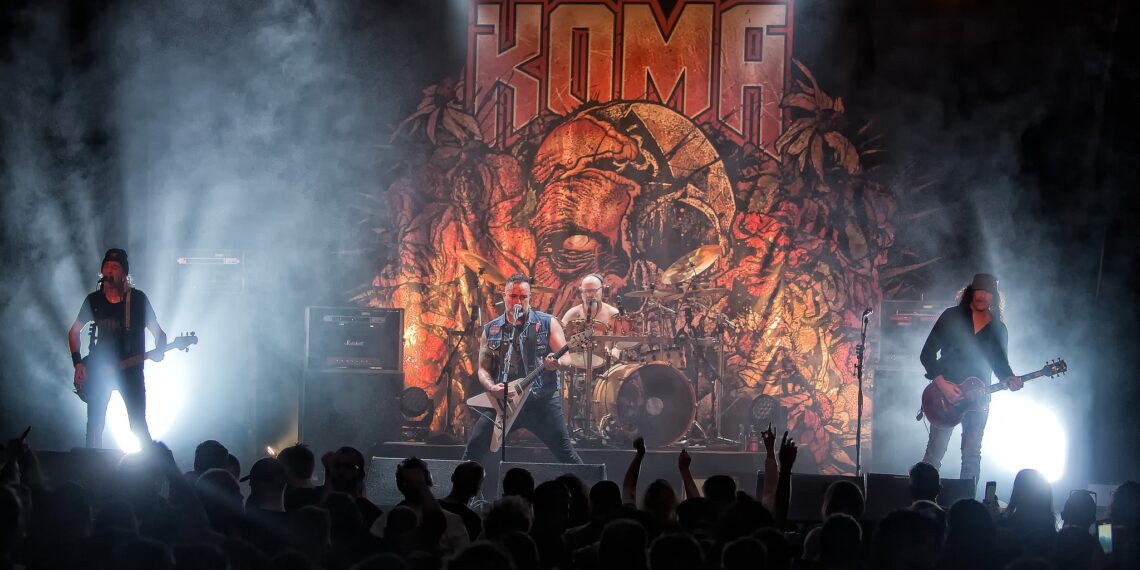KOMA ANUNCIA LA GRABACIÓN DE UN DISCO EN DIRECTO Y FIN DE GIRA DE SU ÚLTIMO ALBUM
