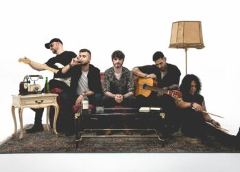 A DESHORAS PUBLICA SU NUEVO SINGLE «MALDIGO»