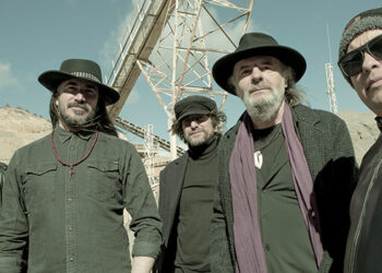 ABISMO ESTRENA «ROMPER EL PLAN» SU NUEVO VIDEOCLIP JUNTO A IKER PIEDRAFITA