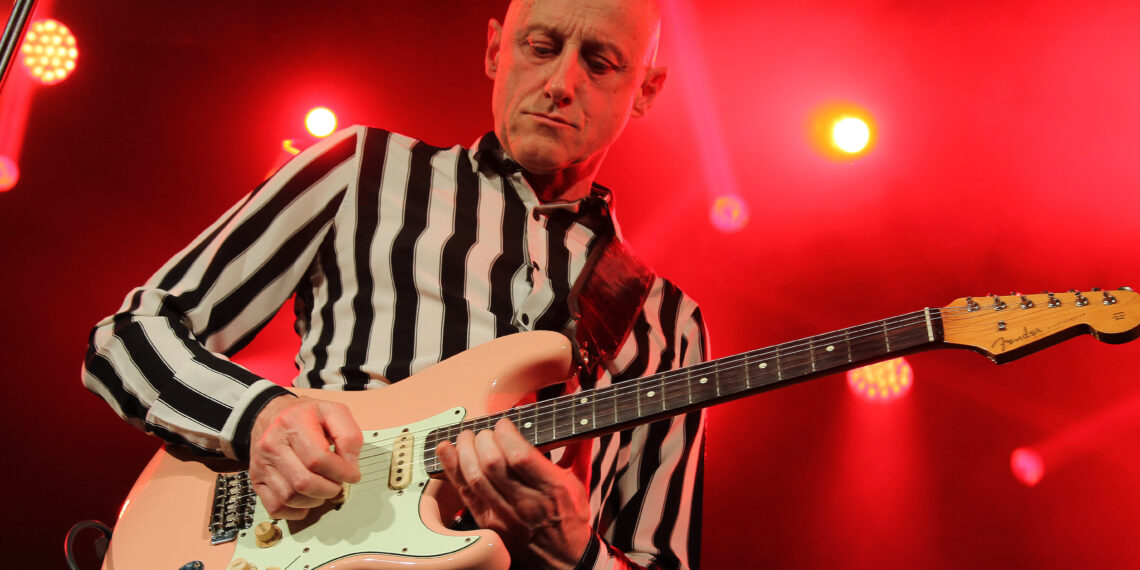 SE HA IDO DE UNO DE LOS GRANDES: JORGE MARTINEZ (ILEGALES)