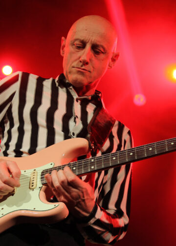 SE HA IDO DE UNO DE LOS GRANDES: JORGE MARTINEZ (ILEGALES)