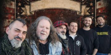 DESASTRE HOMENAJEAN AL ROCK DE BARRIO Y LOS PROGRAMAS DE ROCK EN LAS FMs EN SU NUEVO SINGLE/VIDEO «TOCAR LA LUNA»