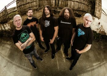 SOZIEDAD ALCOHOLIKA PUBLICA UNA EDICIÓN ESPECIAL EN VINILO DE SU CLÁSICO «TIEMPOS OSCUROS»
