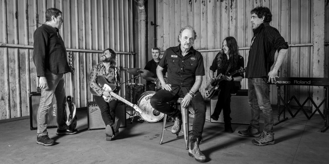 THE FLYING REBOLLOS ANUNCIAN SU TERCER SINGLE Y ACTIVAN LA PREVENTA DE SU NUEVO ÁLBUM